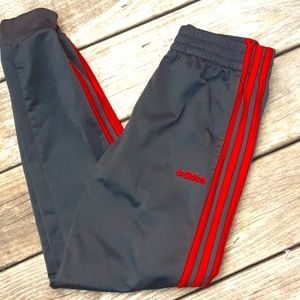 Boys M 10-12 Adidas Jogger Fleece Pants Black with Red Stripe